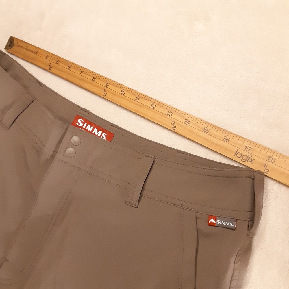 Simms Mens Skiff Performance Shorts Sz.36 Brown Utility Pocket 7" Inseam - Picture 5 of 8